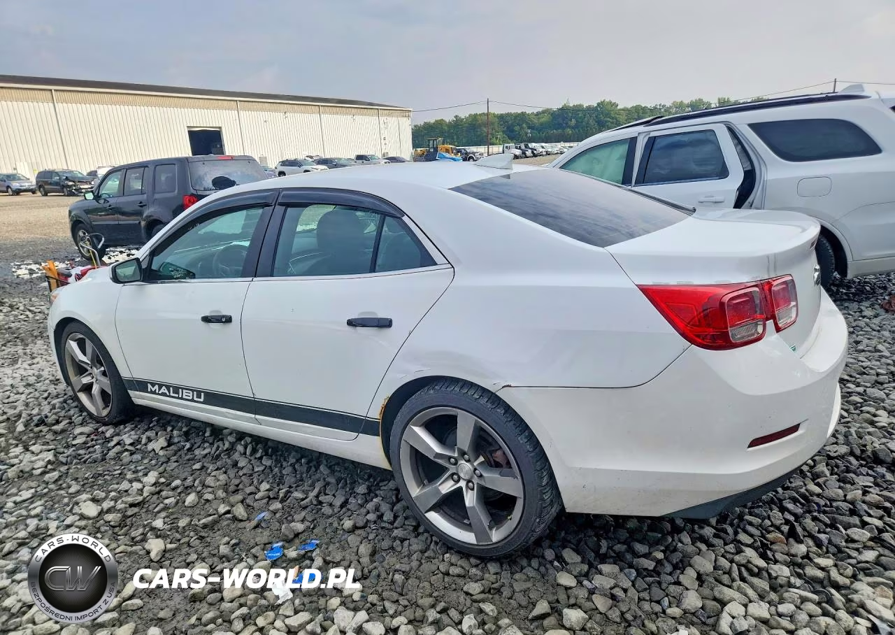 2015 Chevrolet Malibu 1Lt VIN:1G11C5SL5FF354207 - 2
