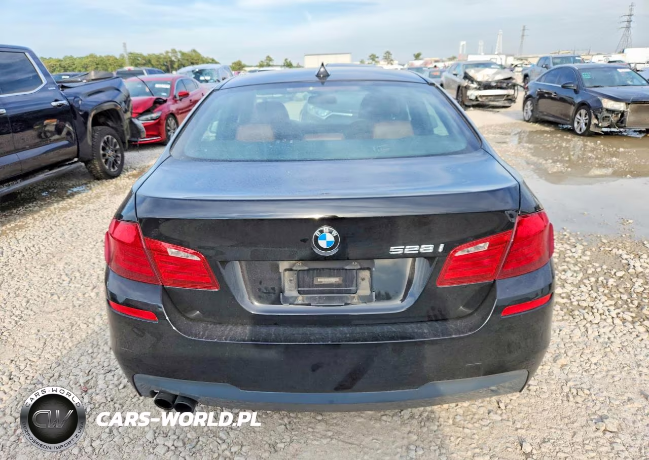 2013 BMW 528 I VIN:WBAXG5C54DDY31320 - 6