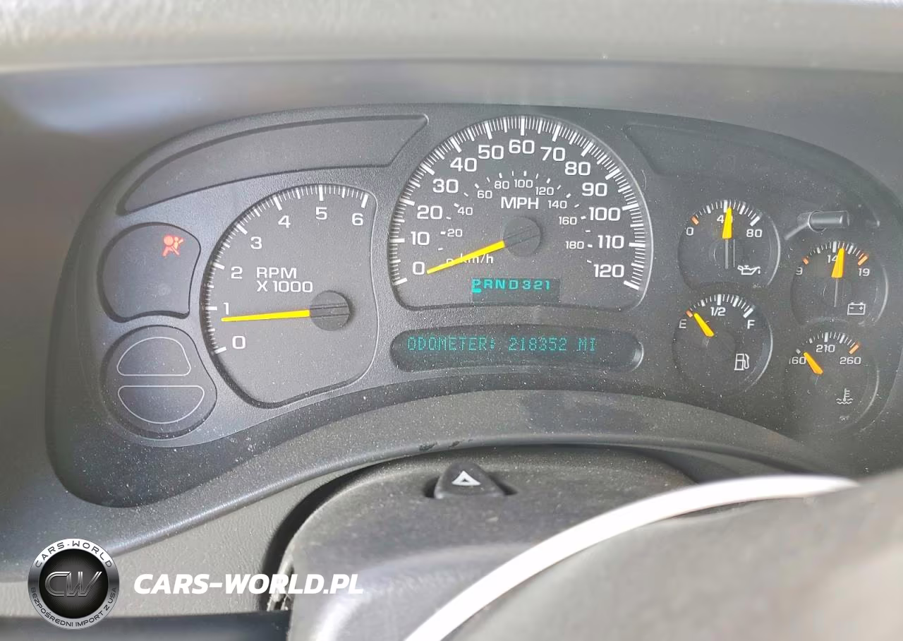 2003 Chevrolet Suburban C1500 VIN:3GNEC16T43G113848 - 9