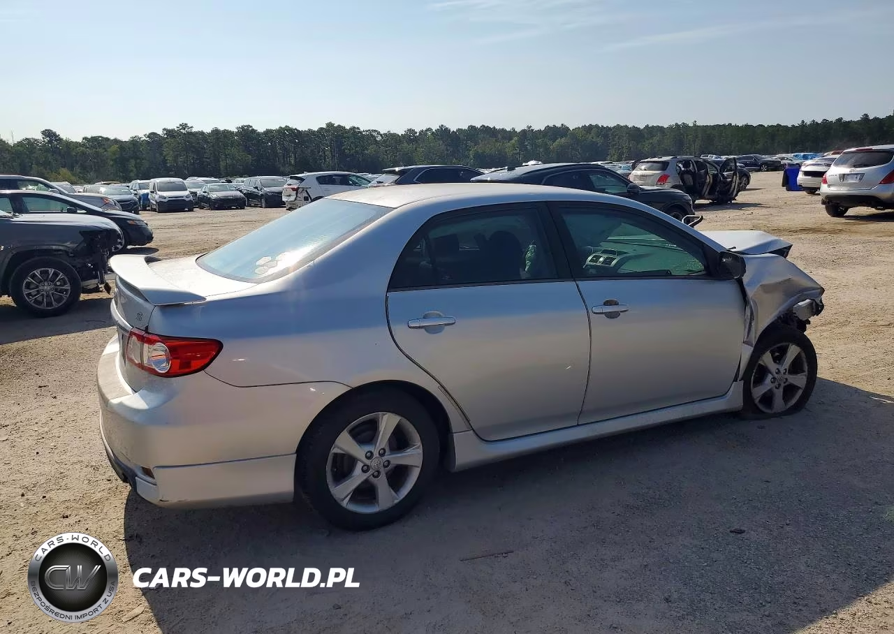 2013 Toyota Corolla S VIN:5YFBU4EE4DP216437 - 3
