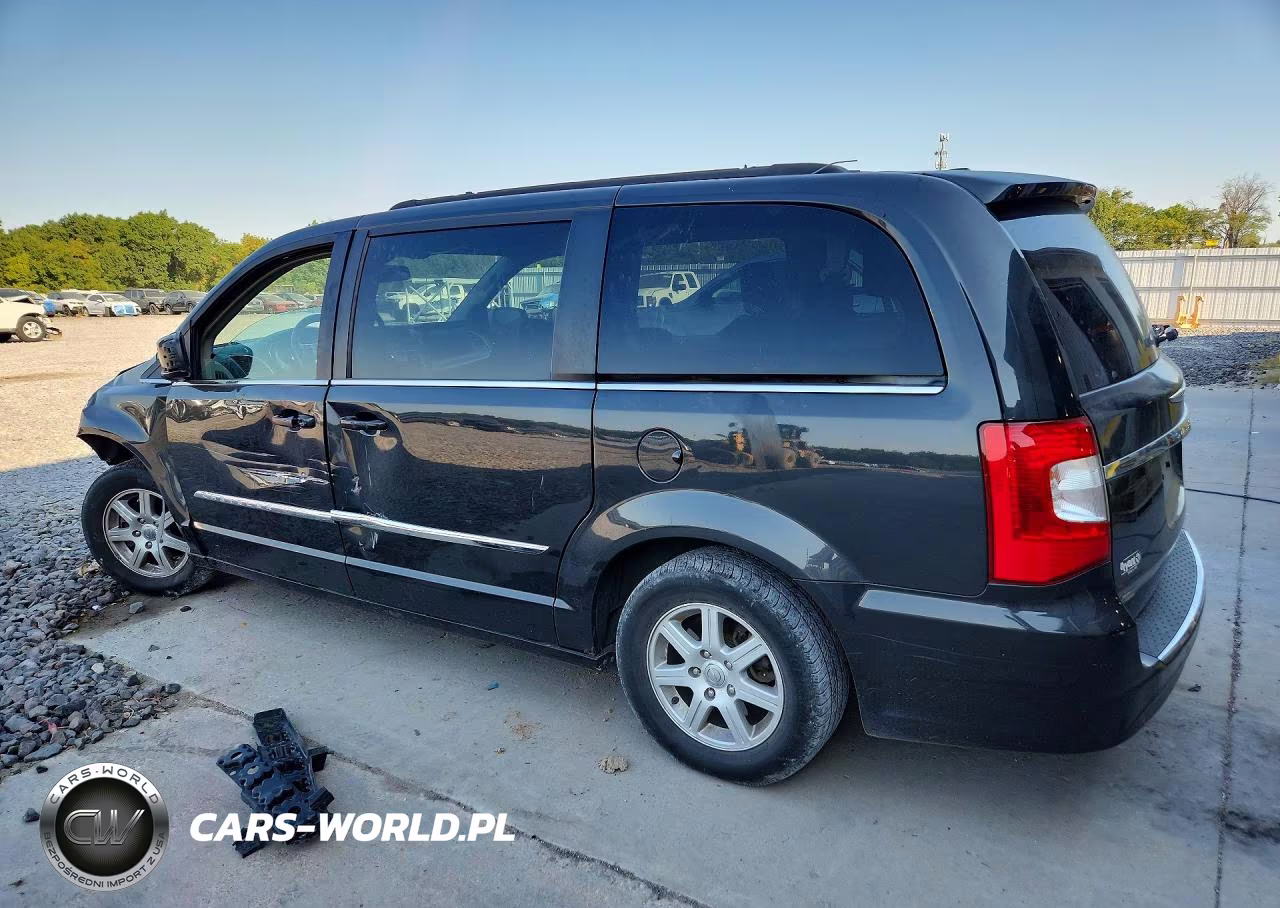 2011 Chrysler Town & Country Touring VIN:2A4RR5DG3BR723247 - 2