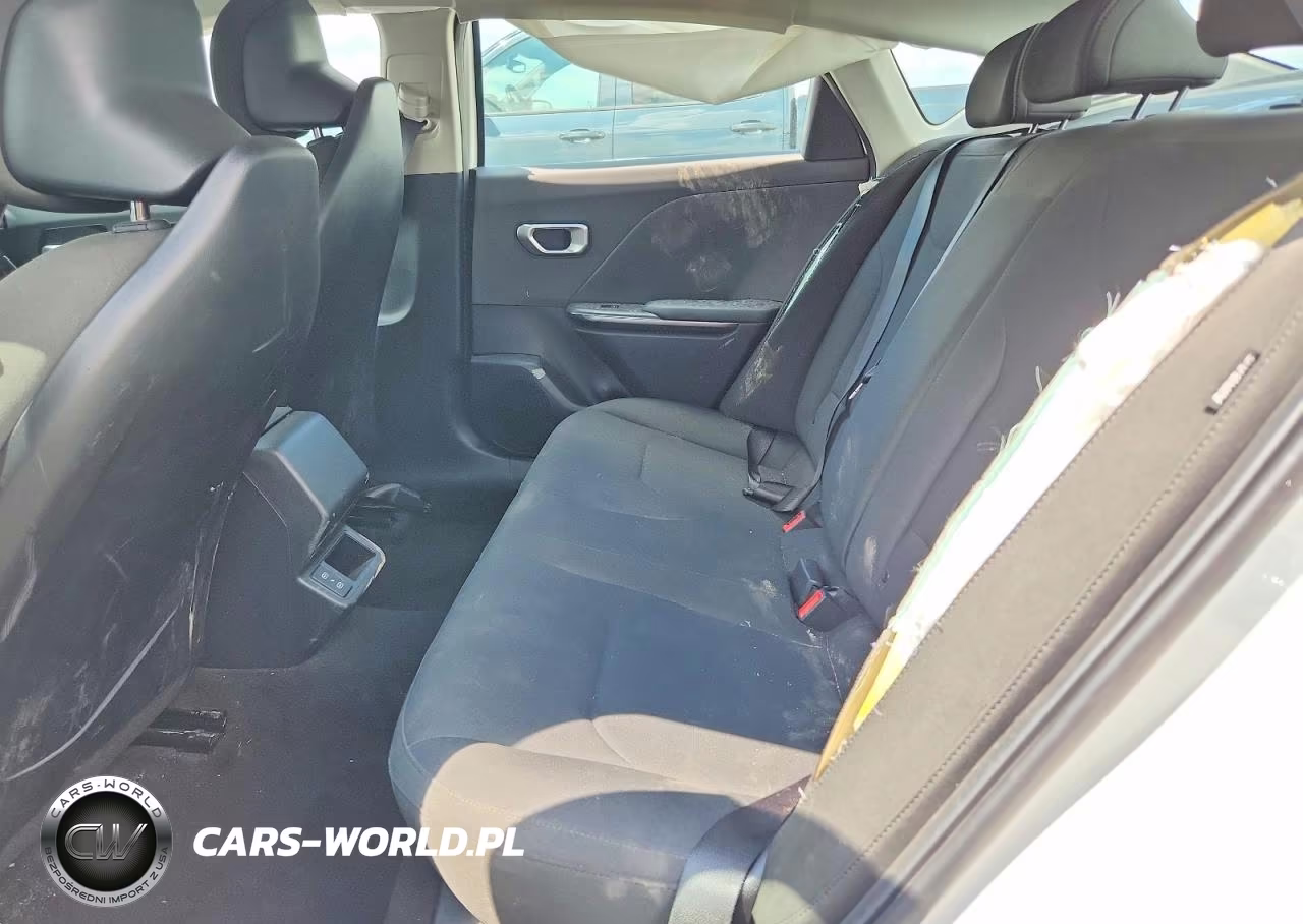 2026 Kia K4 Lxs VIN:3KPFT4DE4TE257320 - 10