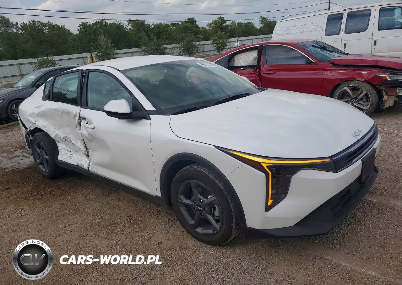 2026 Kia K4 Lxs VIN:3KPFT4DE4TE257320 - 4