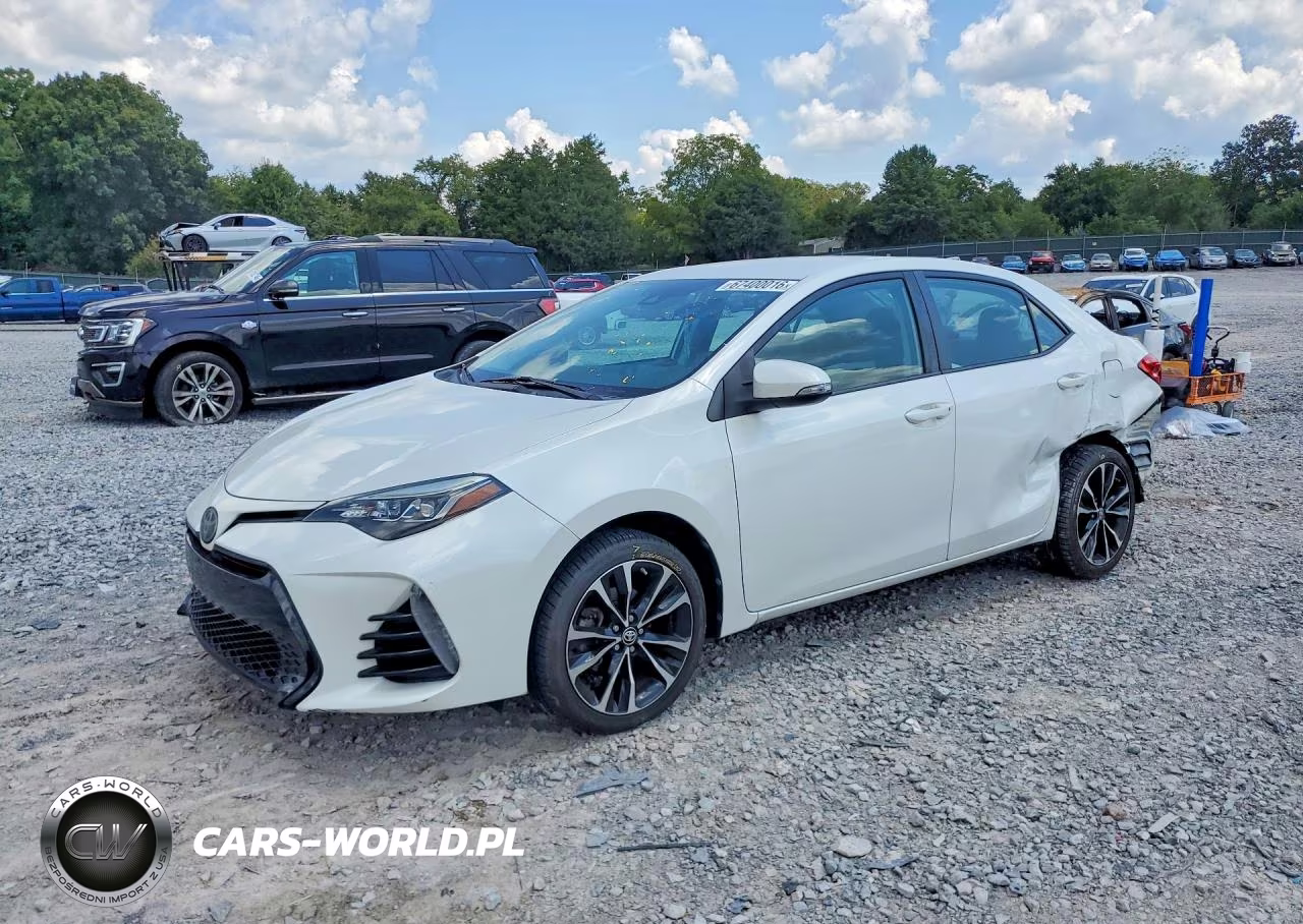2018 Toyota Corolla Se VIN:5YFBURHE1JP845738 - 1