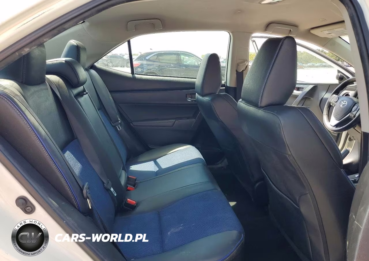 2018 Toyota Corolla Se VIN:5YFBURHE1JP845738 - 10