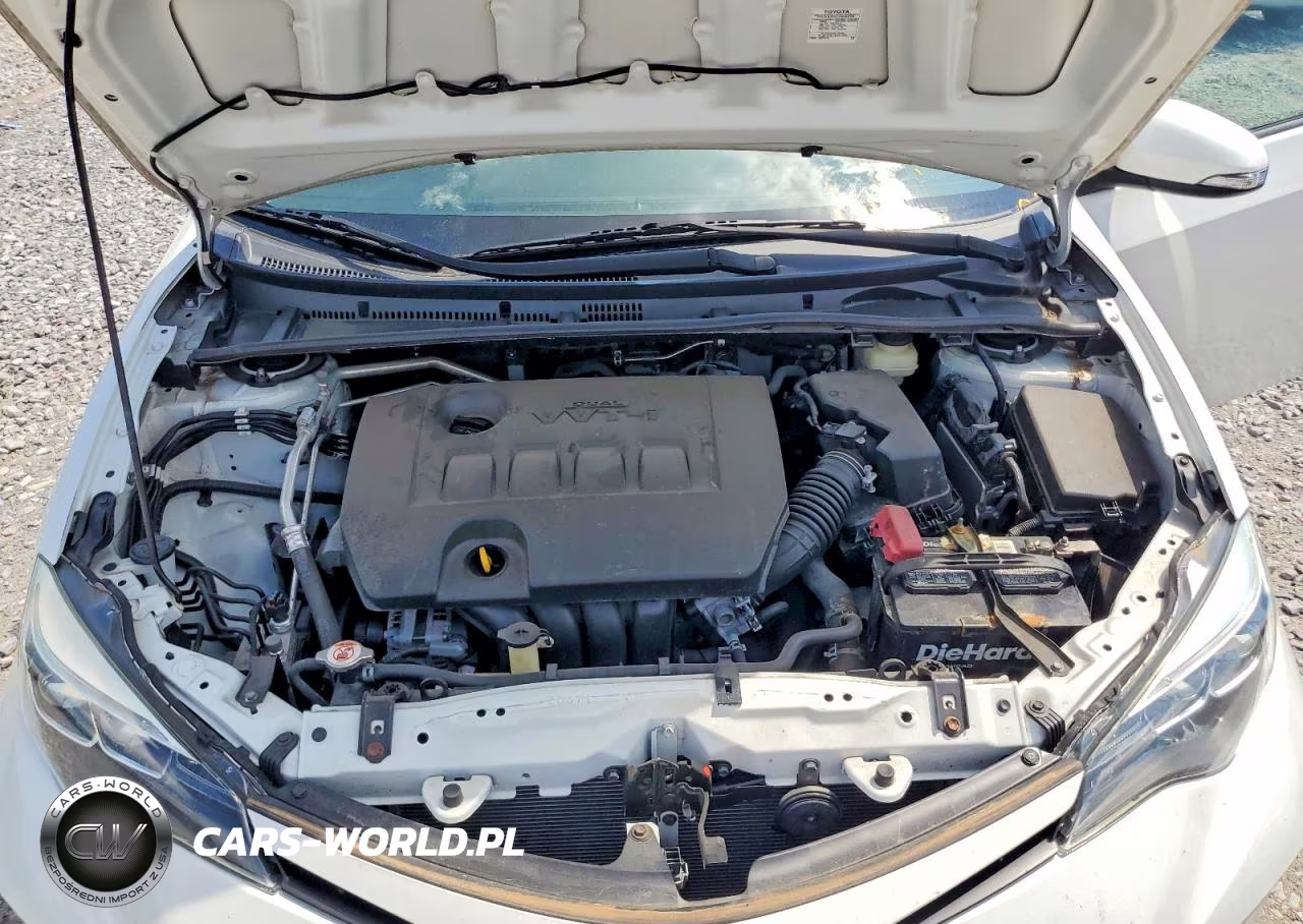 2018 Toyota Corolla Se VIN:5YFBURHE1JP845738 - 11