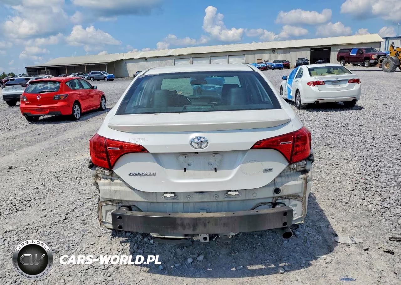 2018 Toyota Corolla Se VIN:5YFBURHE1JP845738 - 6