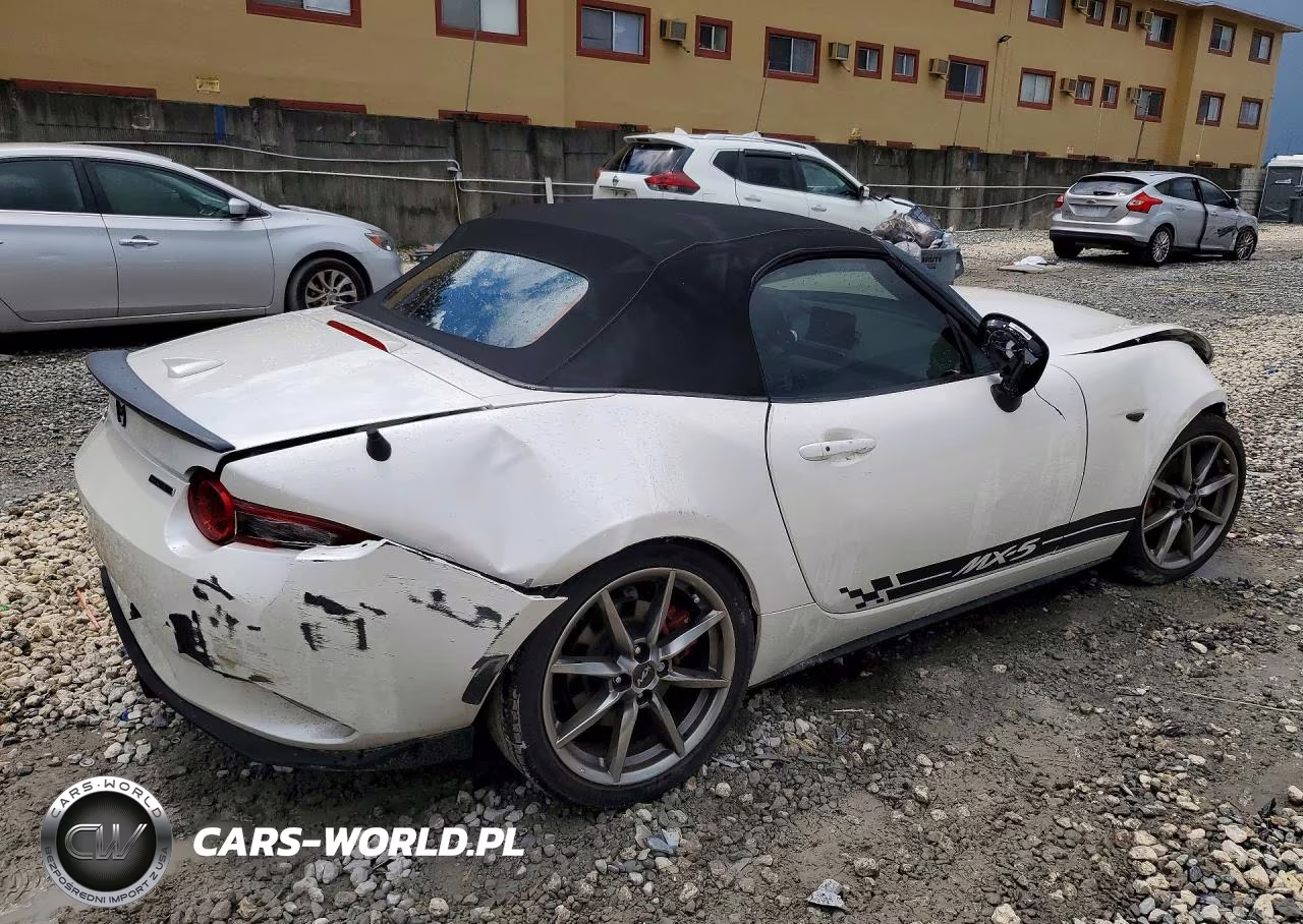 2023 Mazda Mx-5 Miata Grand Touring VIN:JM1NDAD70P0554947 - 3