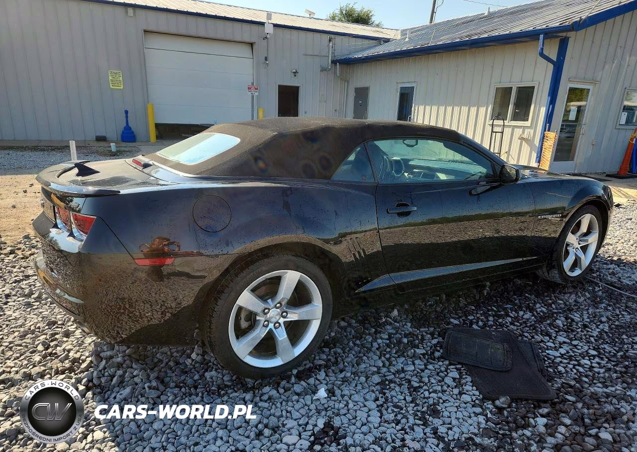 2011 Chevrolet Camaro Lt VIN:2G1FC3DD2B9158664 - 3