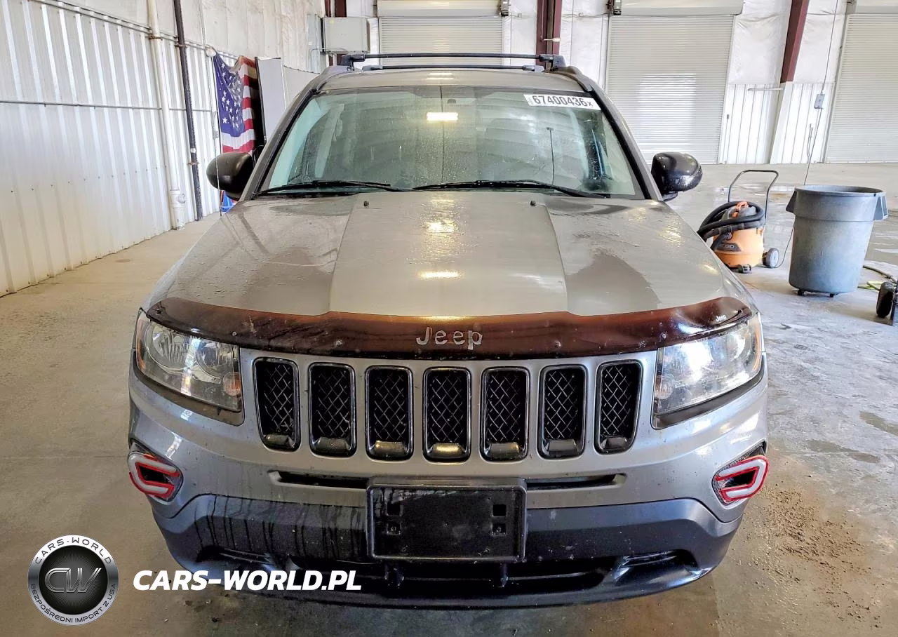 2013 Jeep Compass Latitude VIN:1C4NJDEB5DD190316 - 5
