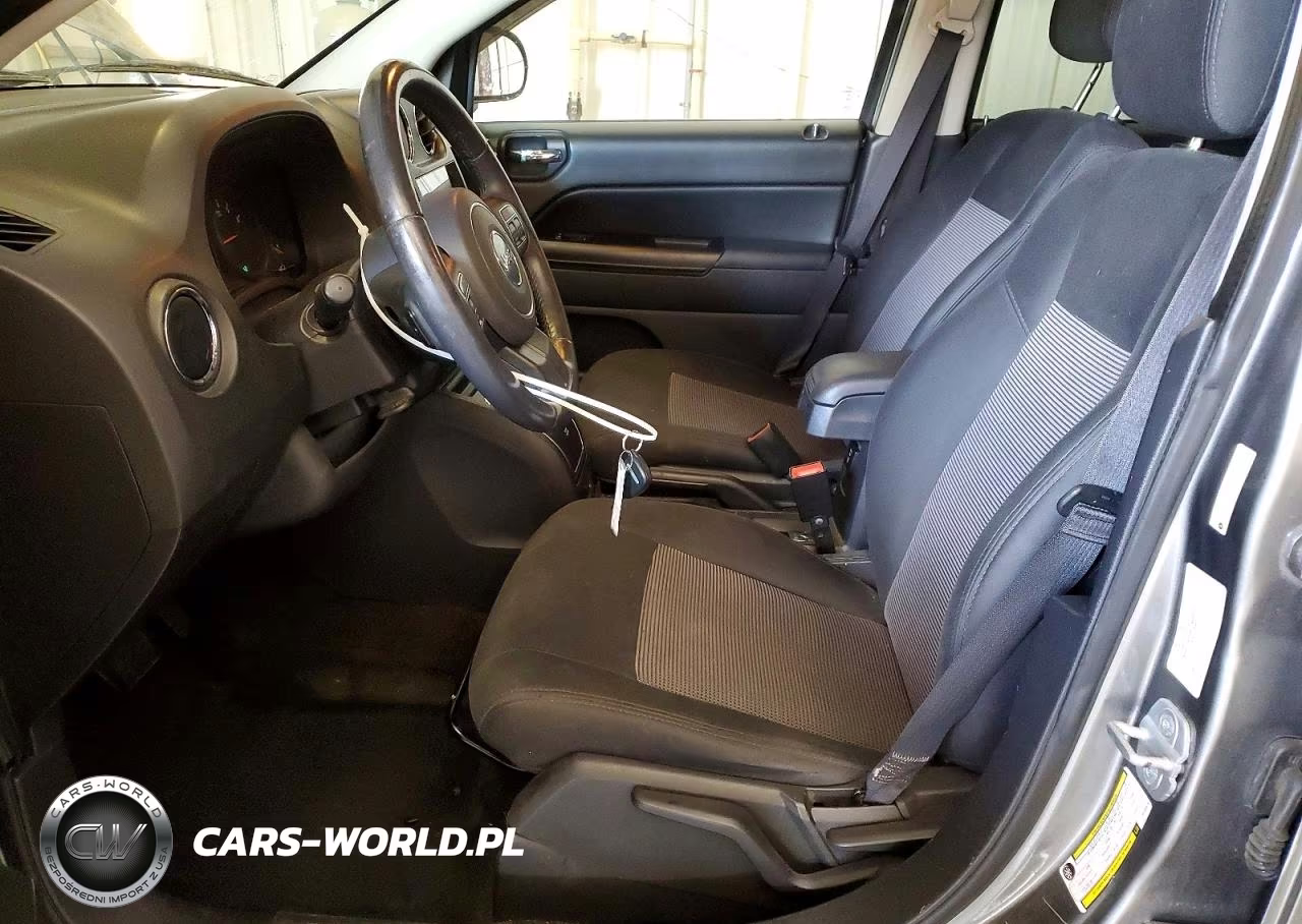 2013 Jeep Compass Latitude VIN:1C4NJDEB5DD190316 - 7