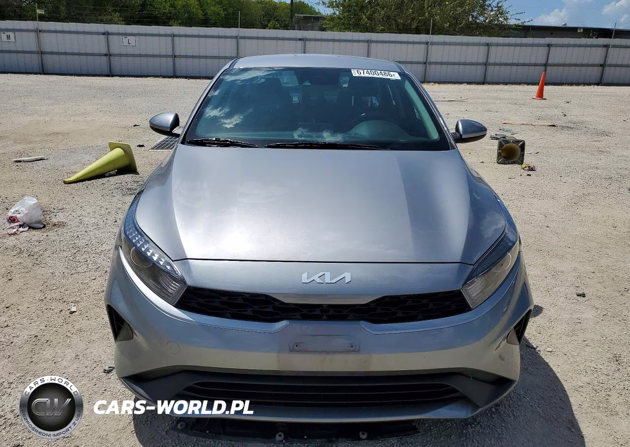 2023 Kia Forte Lxs VIN:3KPF24AD8PE691910 - 5