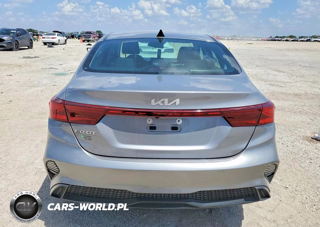 2023 Kia Forte Lxs VIN:3KPF24AD8PE691910 - 6