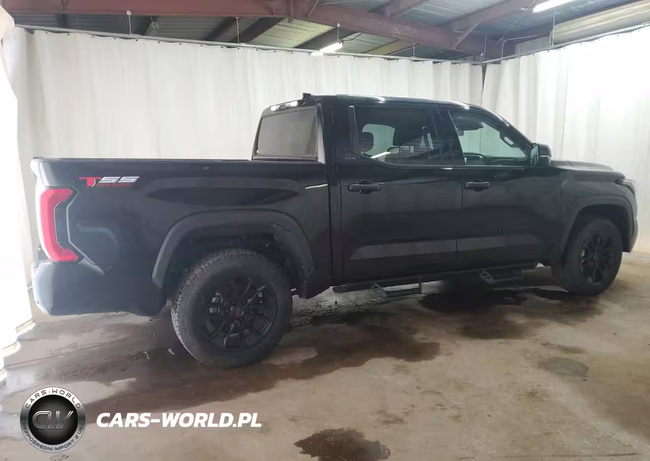 2023 Toyota Tundra Crewmax Sr VIN:5TFLA5DBXPX071646 - 3