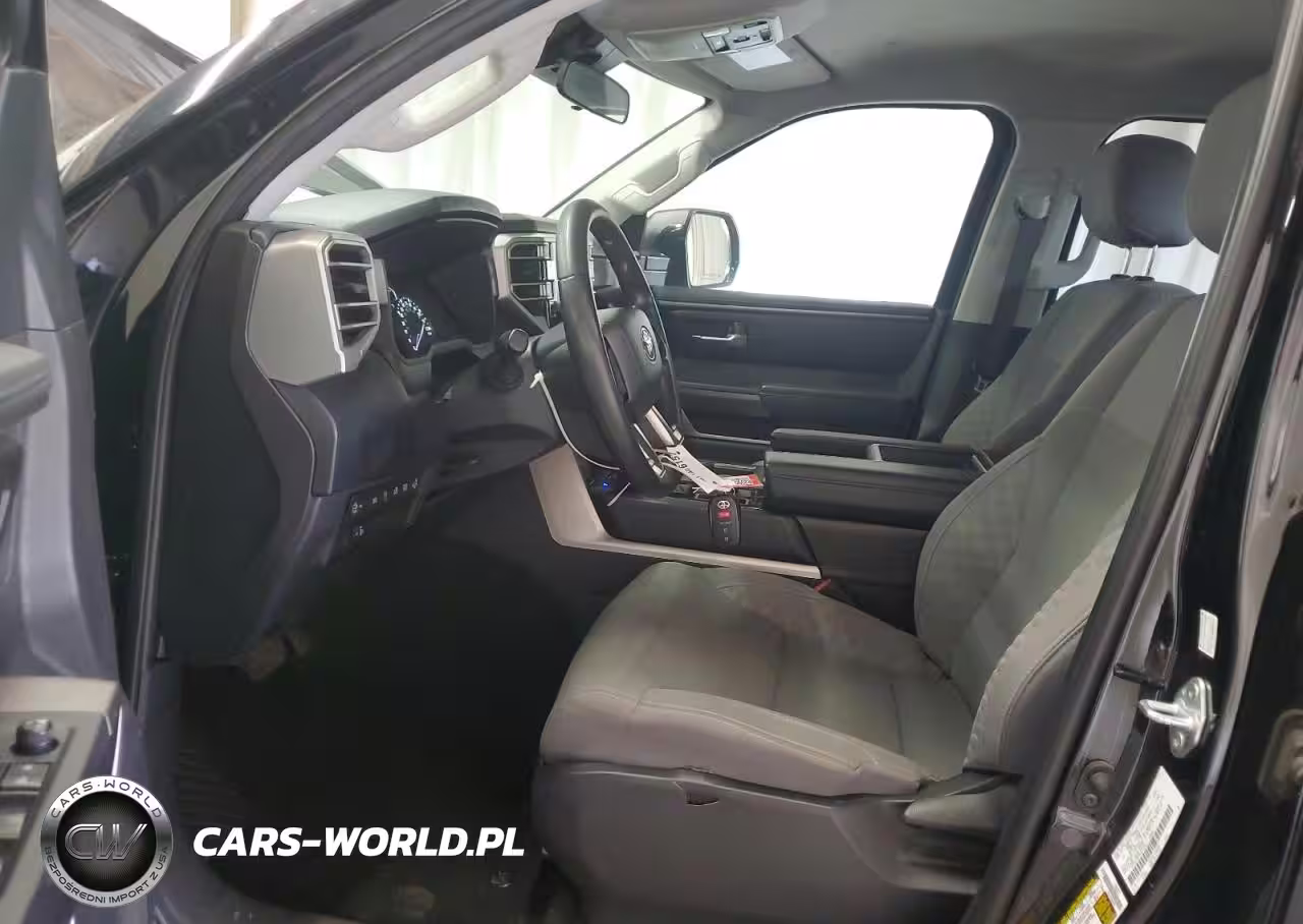 2023 Toyota Tundra Crewmax Sr VIN:5TFLA5DBXPX071646 - 7