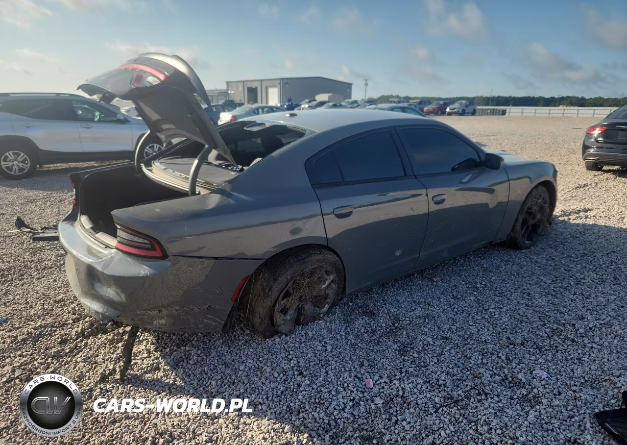 2019 Dodge Charger Sxt VIN:2C3CDXBGXKH685731 - 3