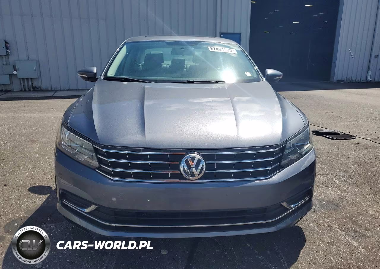 2016 Volkswagen Passat Se VIN:1VWBT7A30GC030526 - 5