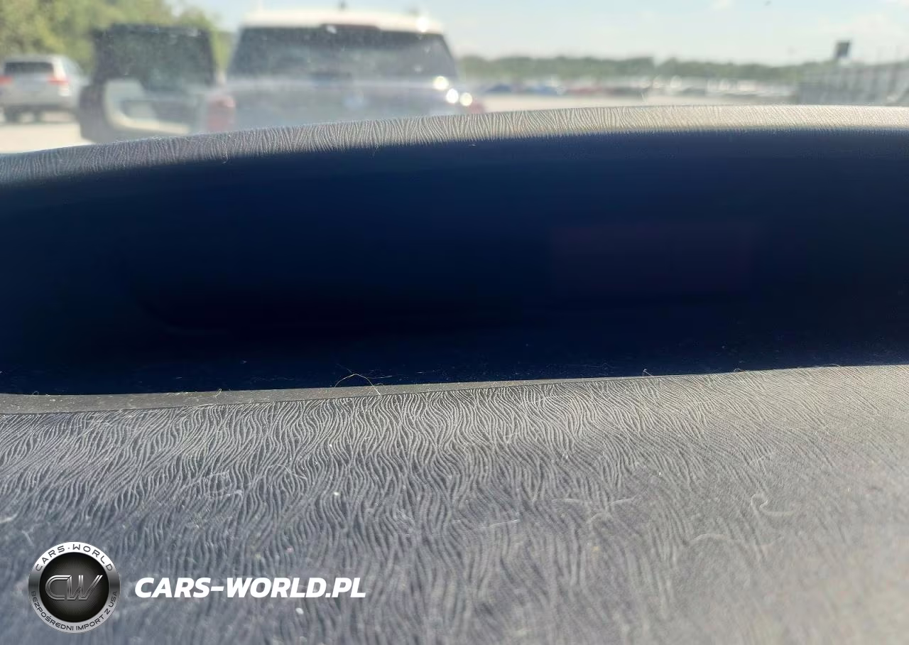 2013 Toyota Prius Two VIN:JTDKN3DU2D1729514 - 9