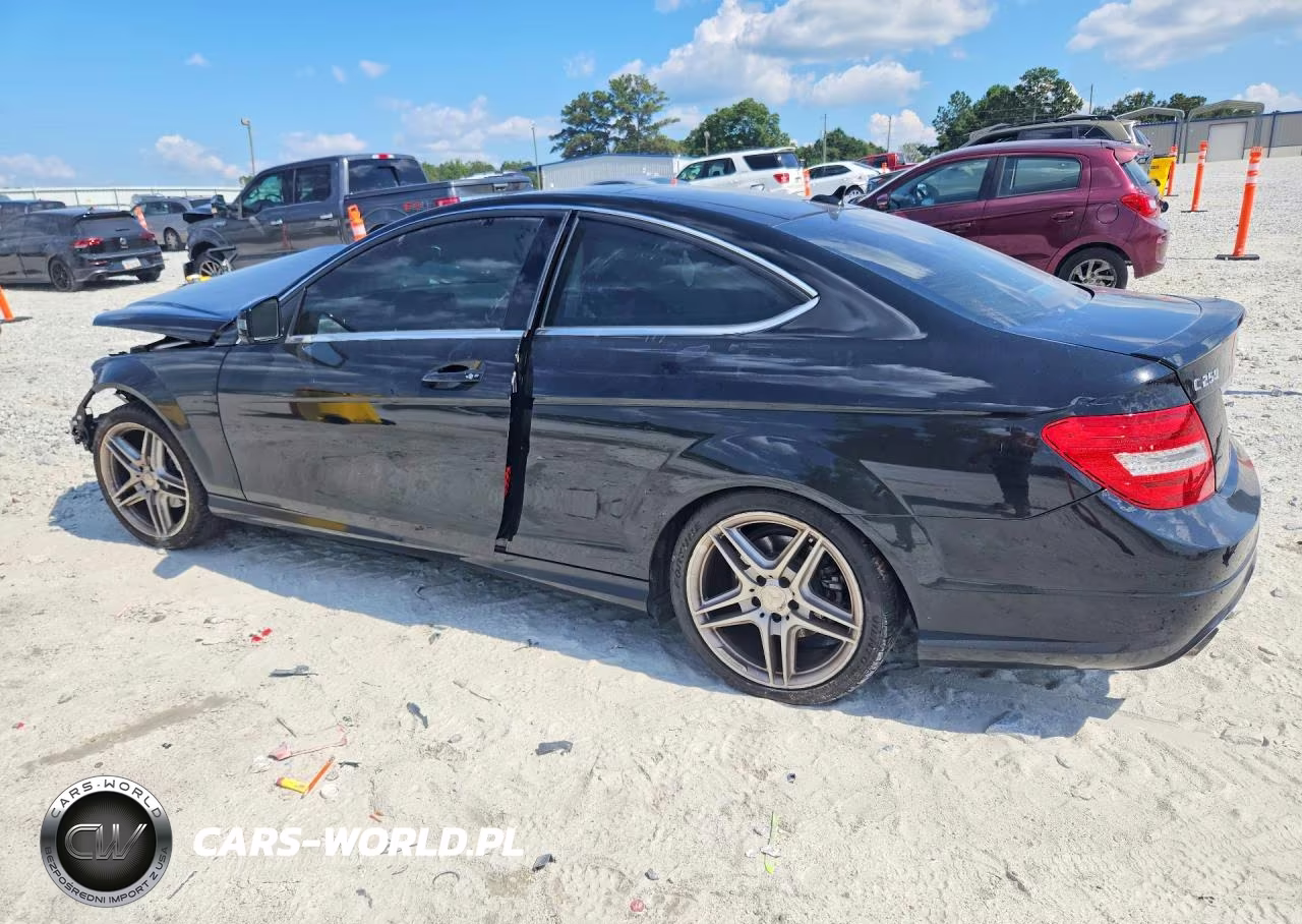 2015 Mercedes-Benz C 250 VIN:WDDGJ4HB5FG385411 - 2