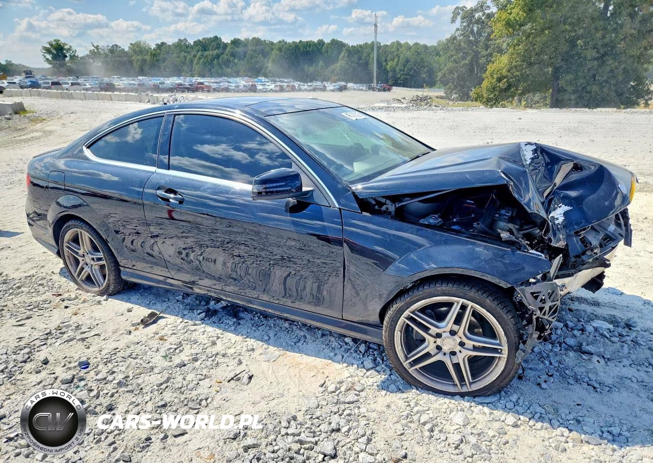 2015 Mercedes-Benz C 250 VIN:WDDGJ4HB5FG385411 - 4