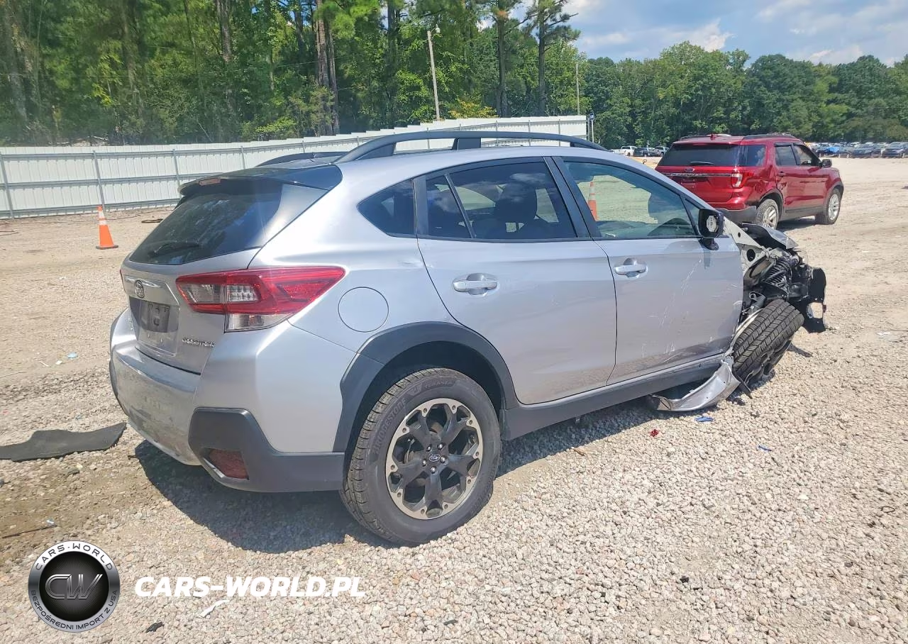 2022 Subaru Crosstrek VIN:JF2GTABC4N8233912 - 3