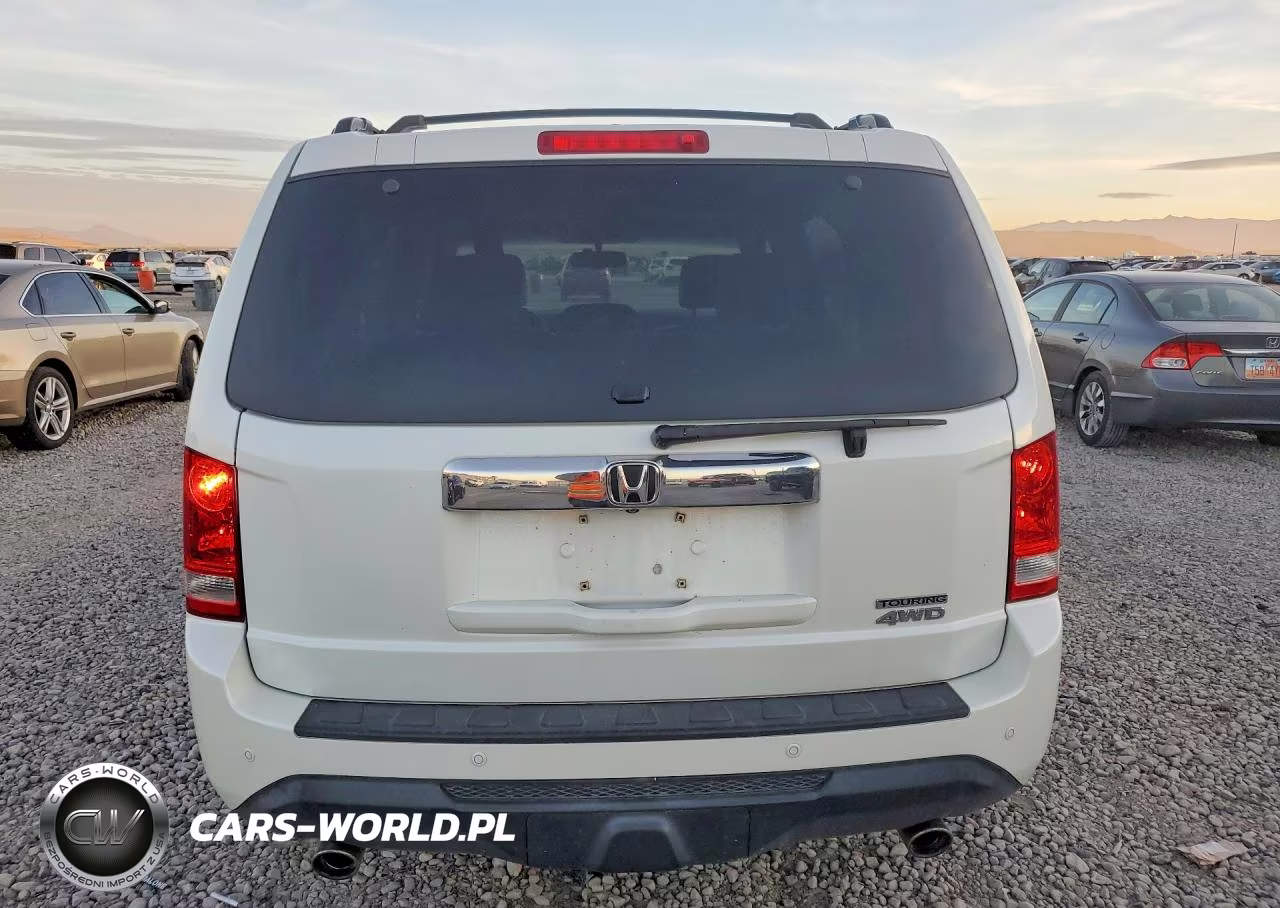 2015 Honda Pilot Touring VIN:5FNYF4H91FB001857 - 6