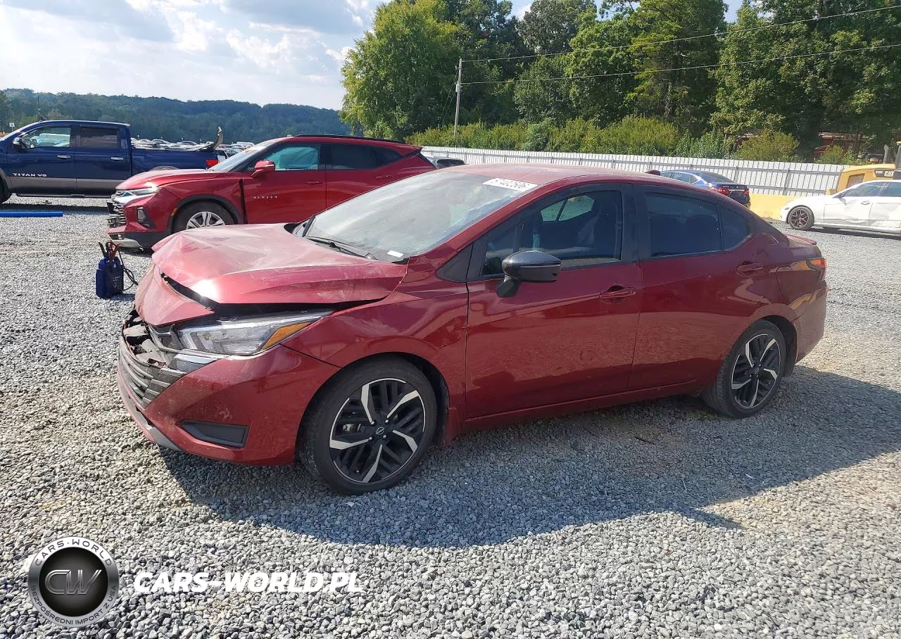 2025 Nissan Versa Sr