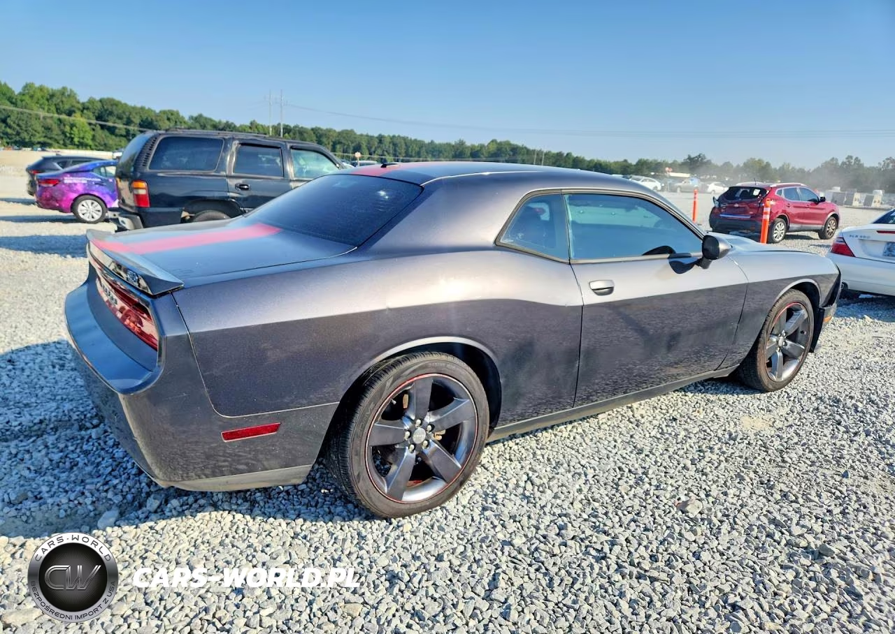 2014 Dodge Challenger Sxt VIN:2C3CDYAGXEH142584 - 3