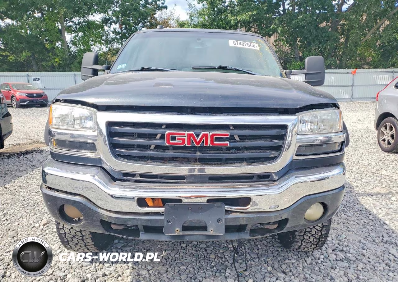 2004 GMC Sierra K2500 Heavy Duty VIN:1GTHK23294F213375 - 5