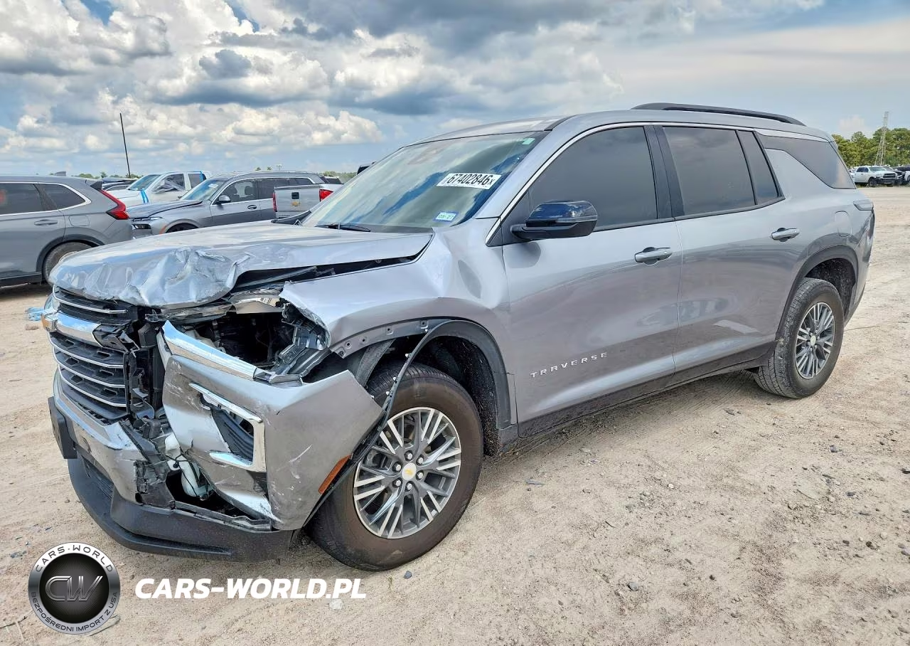 2025 Chevrolet Traverse Lt