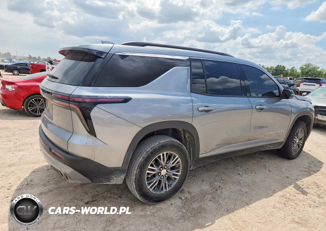 2025 Chevrolet Traverse Lt VIN:1GNERGRS4SJ140081 - 3