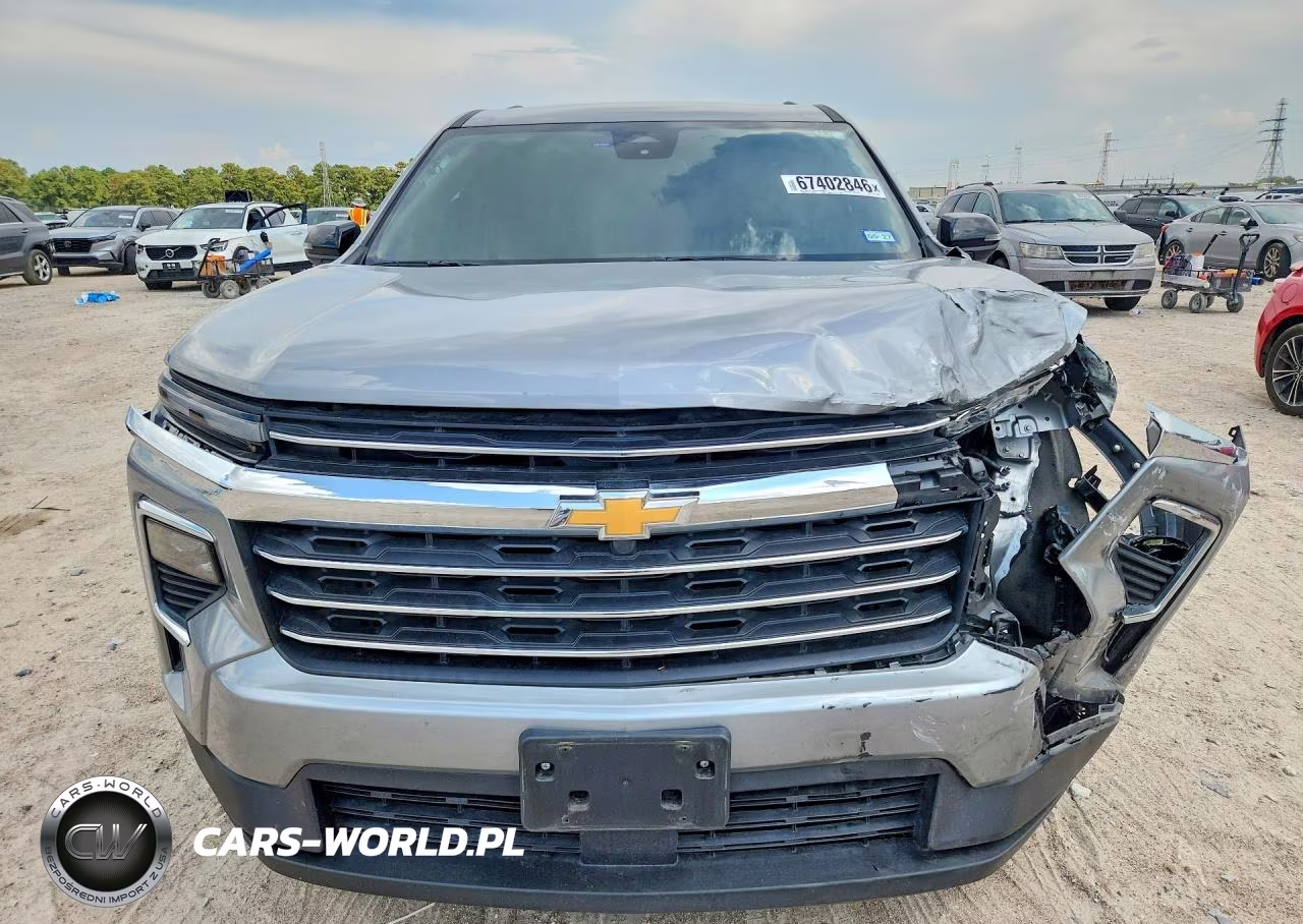 2025 Chevrolet Traverse Lt VIN:1GNERGRS4SJ140081 - 5