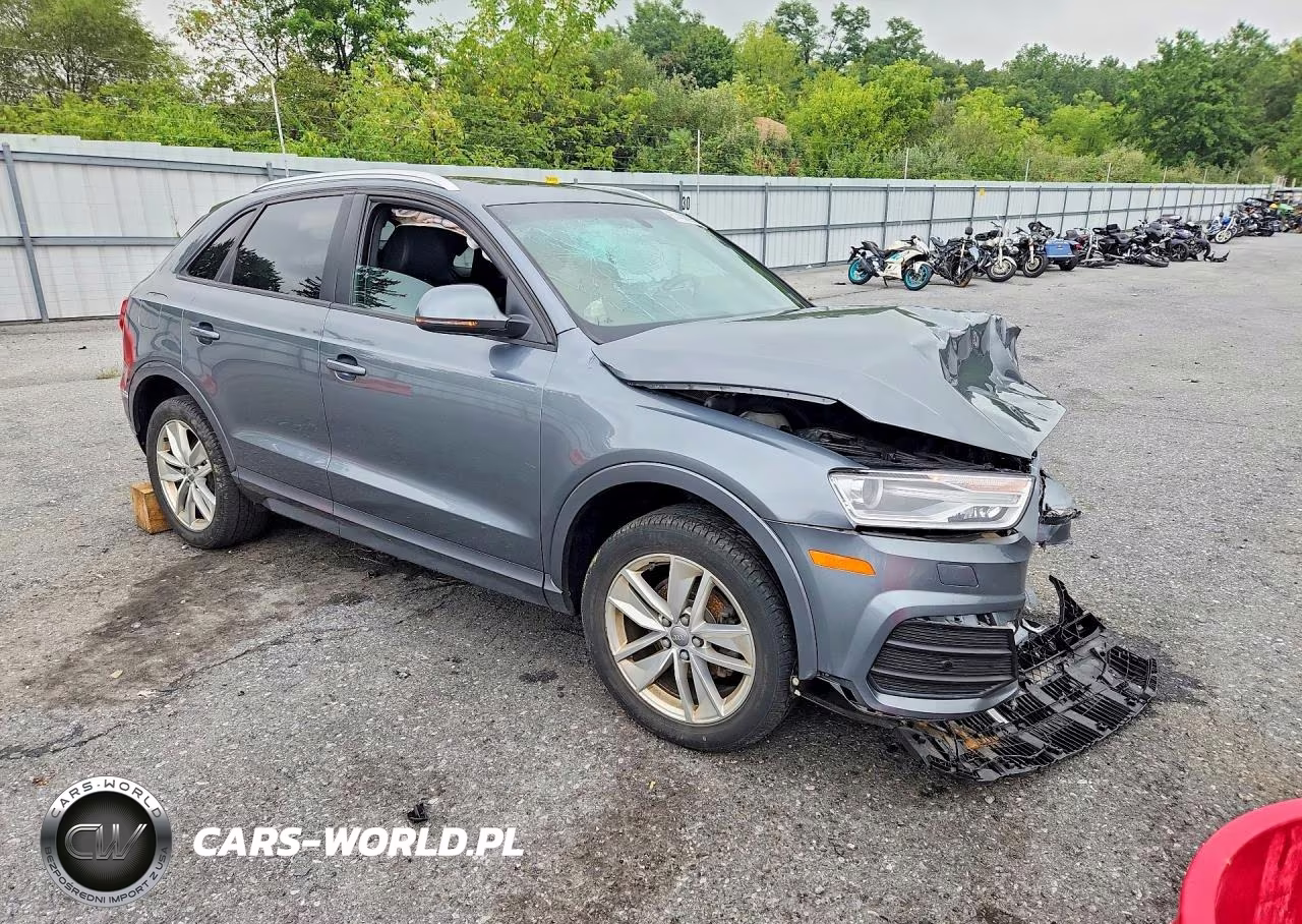 2017 Audi Q3 Premium VIN:WA1ECCFS0HR011573 - 4