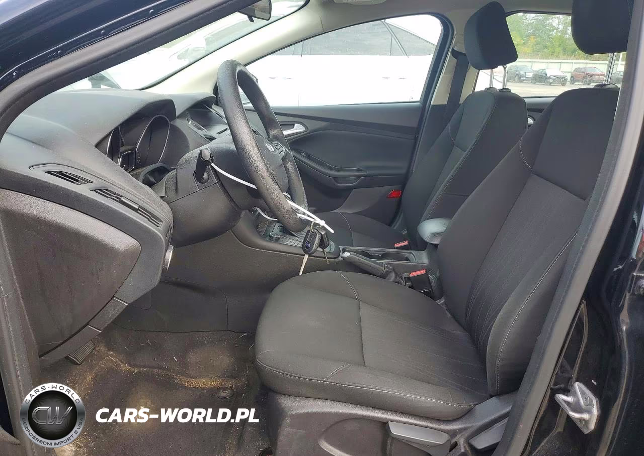 2016 Ford Focus Se VIN:1FADP3F23GL233280 - 7