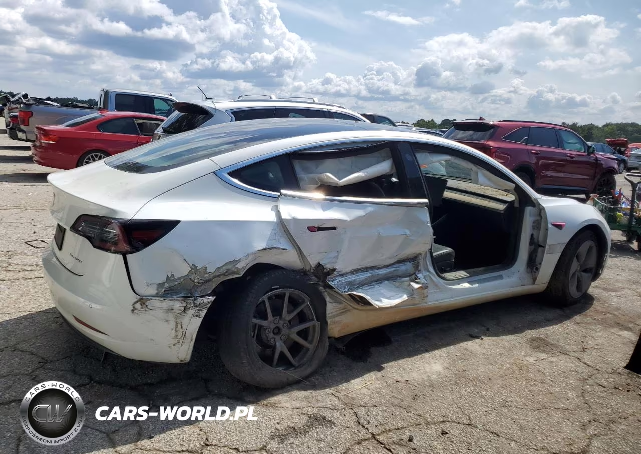 2020 Tesla Model 3 VIN:5YJ3E1EB4LF617891 - 3