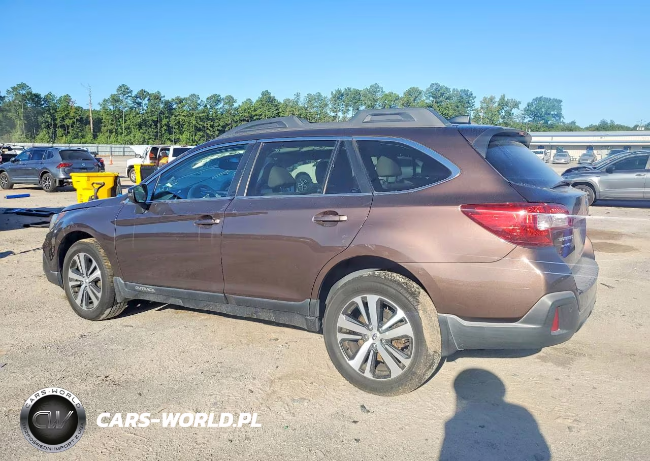 2019 Subaru Outback 3.6R Limited VIN:4S4BSENC0K3382241 - 2