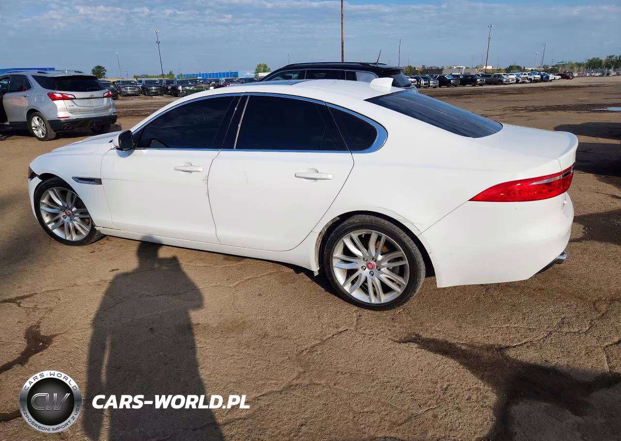 2016 Jaguar Xf Prestige VIN:SAJBK4BV3GCY12003 - 2