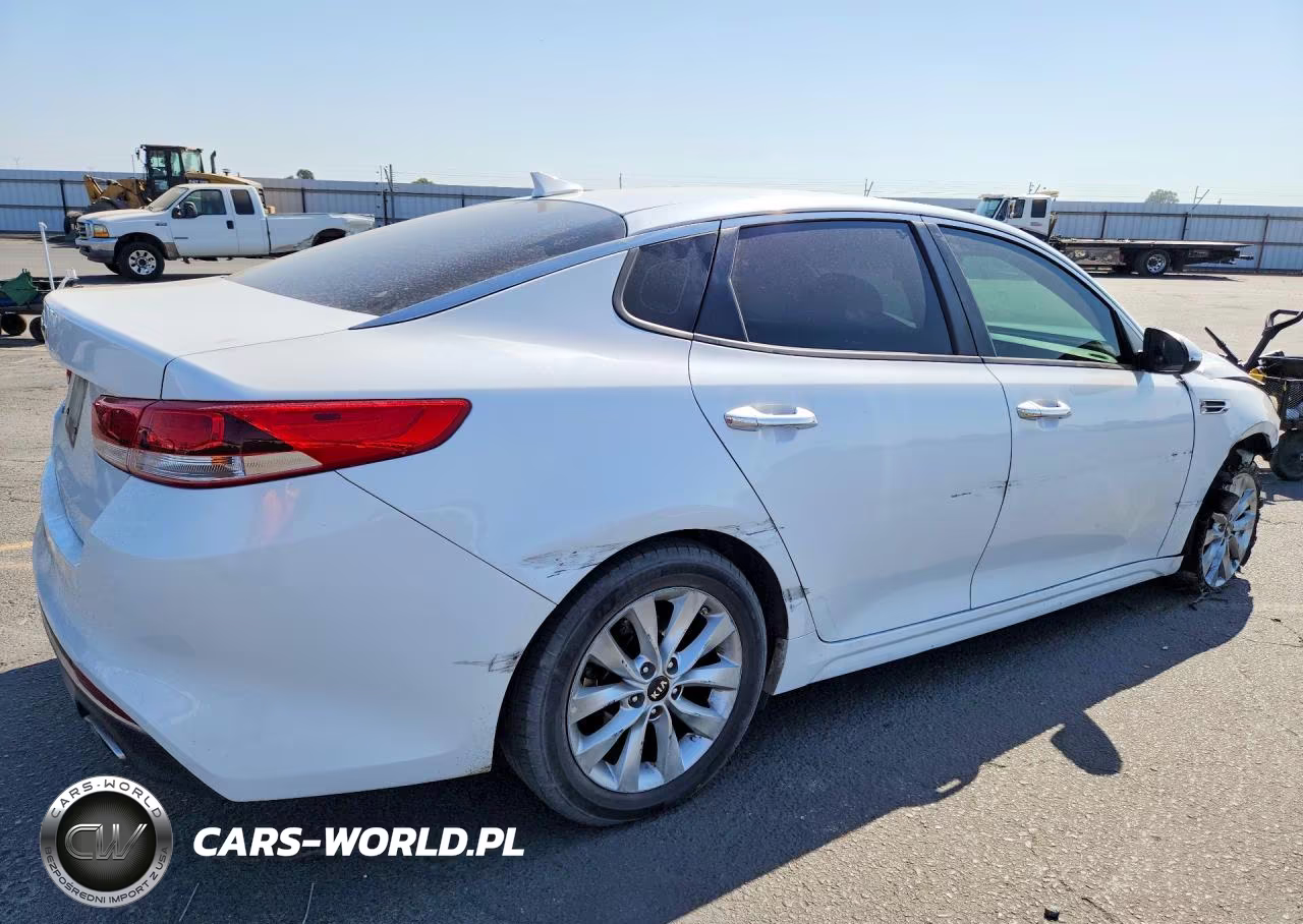 2017 Kia Optima Lx VIN:5XXGT4L31HG140068 - 3