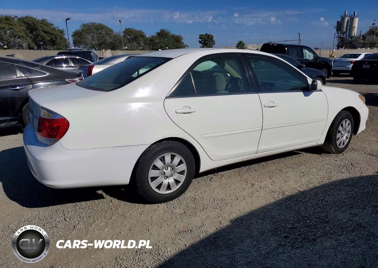 2006 Toyota Camry Le VIN:4T1BE32K16U660412 - 3