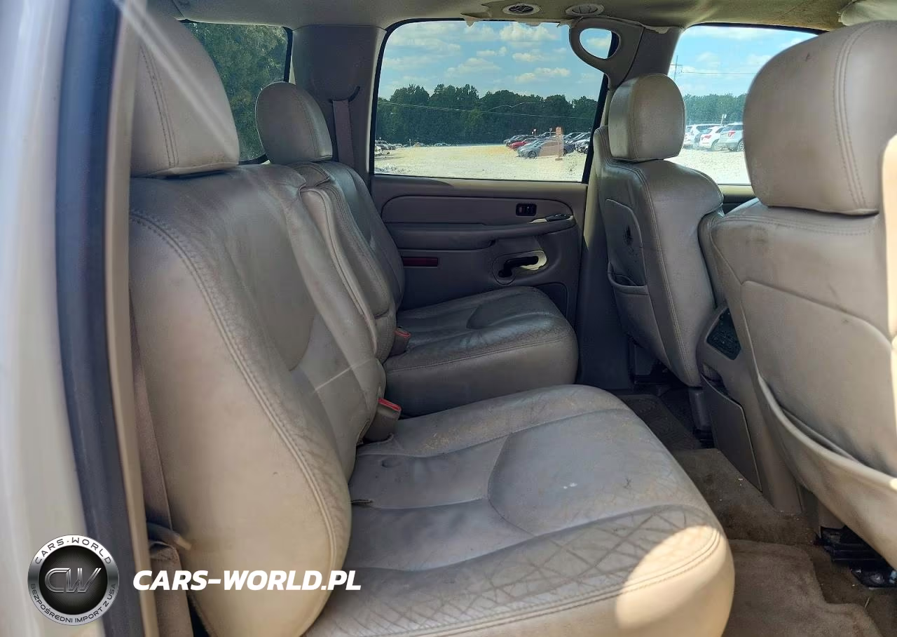 2004 Chevrolet Suburban C1500 VIN:3GNEC16Z34G246123 - 11