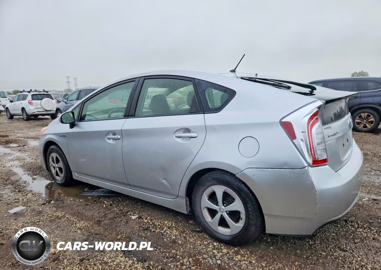 2013 Toyota Prius Two VIN:JTDKN3DU6D5686563 - 2