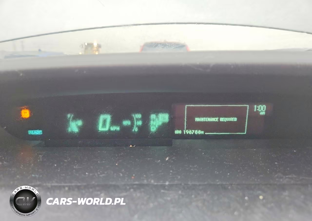 2013 Toyota Prius Two VIN:JTDKN3DU6D5686563 - 9