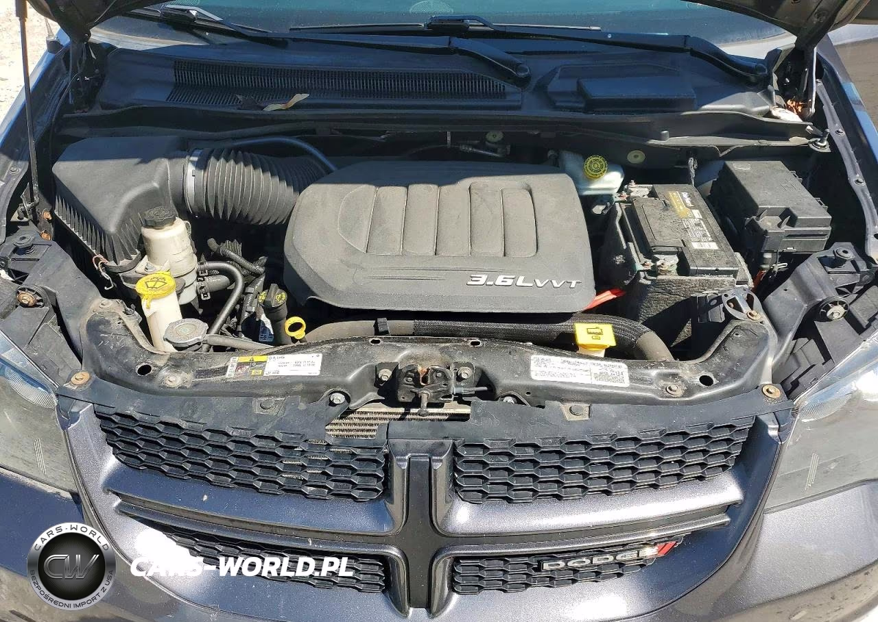 2018 Dodge Grand Caravan Gt VIN:2C4RDGEG1JR297054 - 12