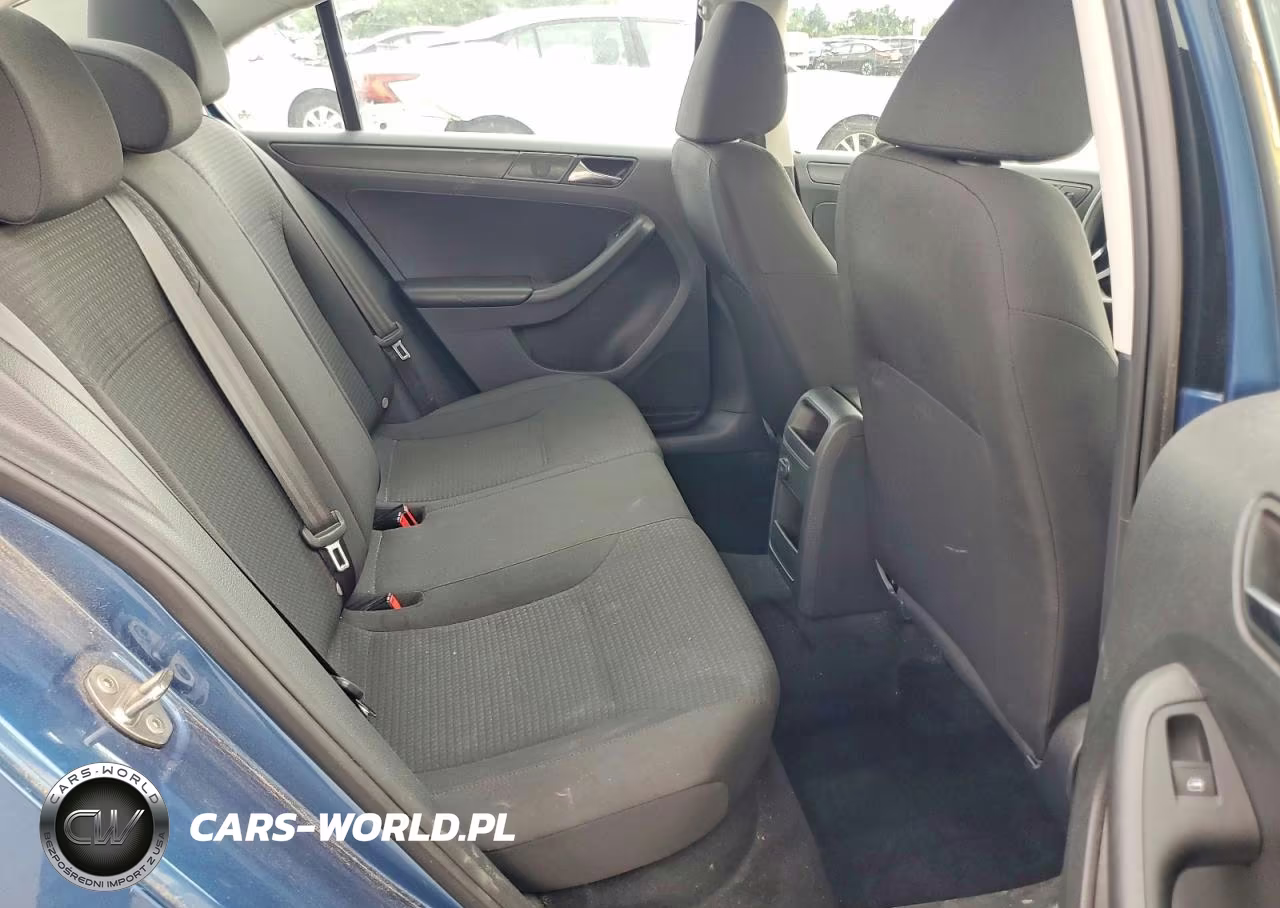 2016 Volkswagen Jetta S VIN:3VW267AJ7GM395984 - 10