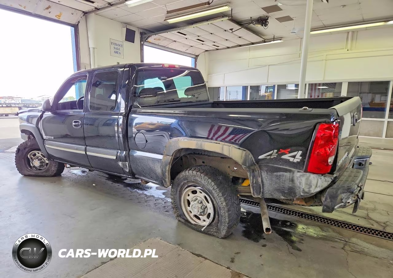 2003 Chevrolet Silverado K2500 Heavy Duty VIN:1GCHK29U23E346945 - 2