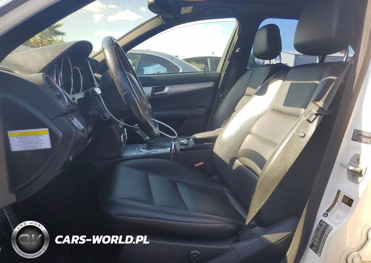 2014 Mercedes-Benz C 250 VIN:WDDGF4HB1EG239426 - 7