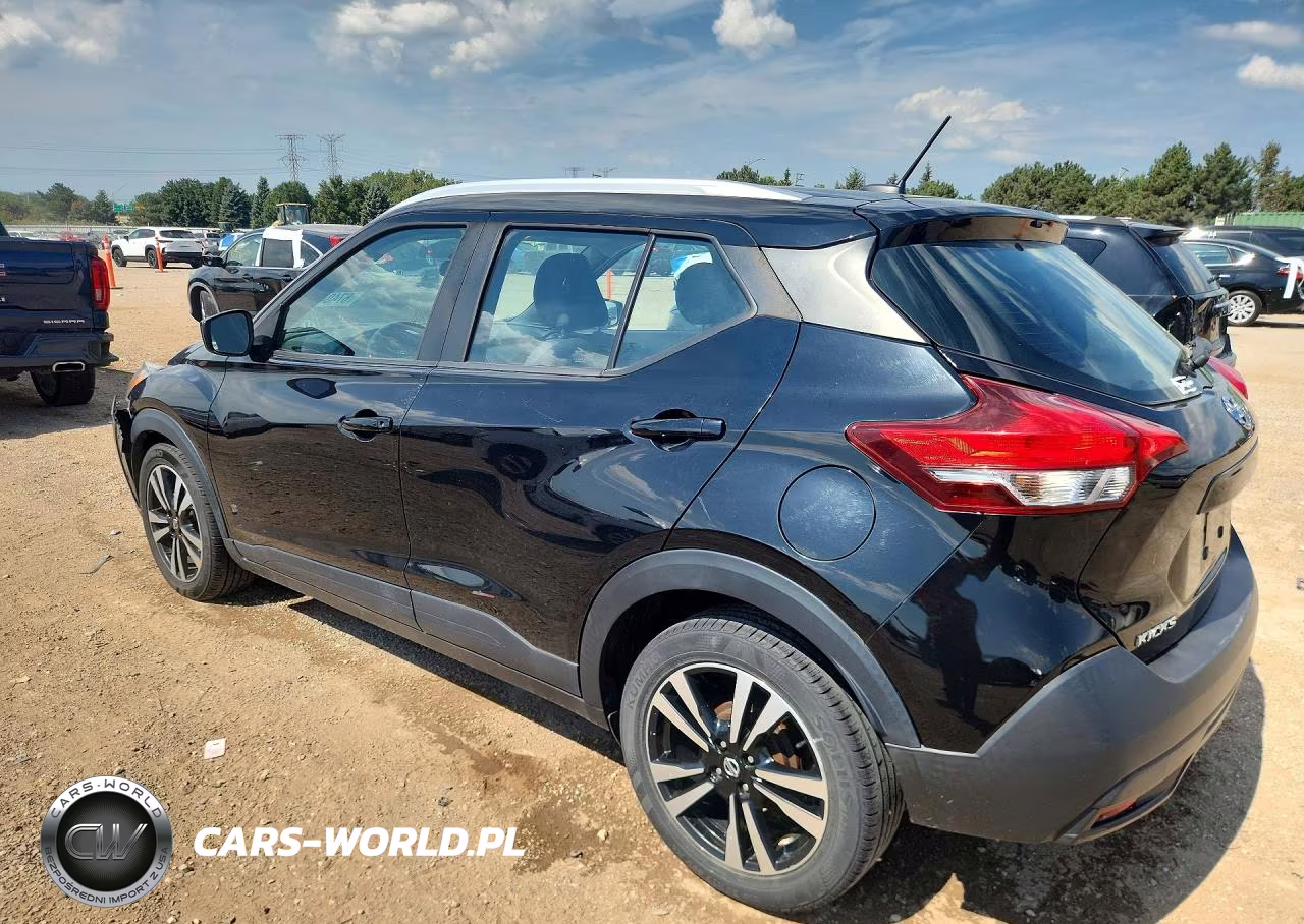 2019 Nissan Kicks Sv VIN:3N1CP5CU6KL534181 - 2