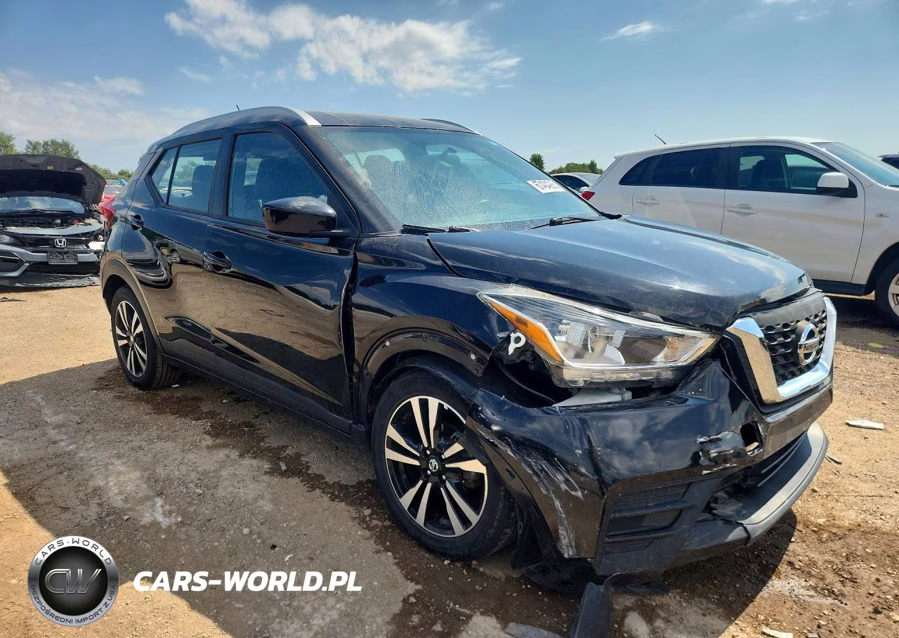 2019 Nissan Kicks Sv VIN:3N1CP5CU6KL534181 - 4