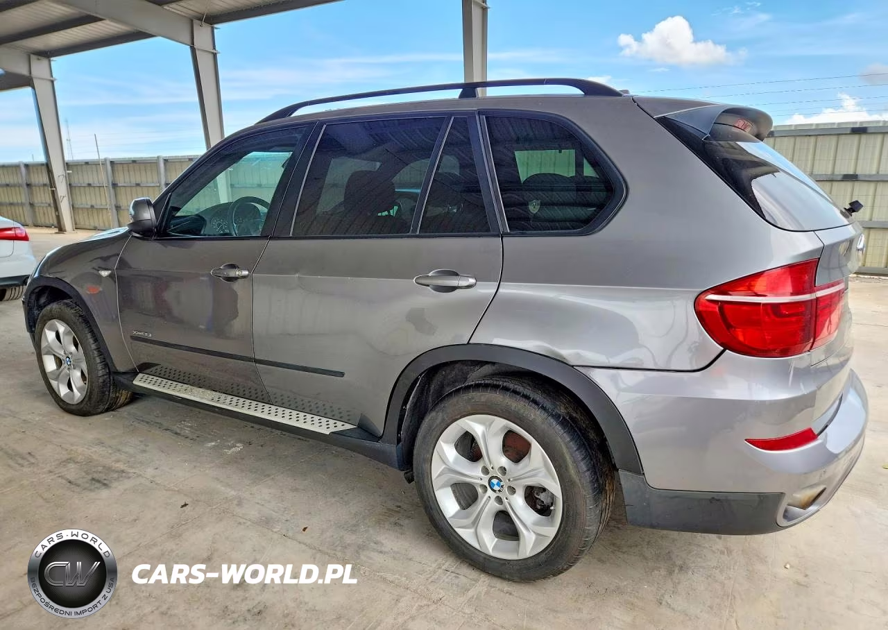 2012 BMW X5 xDrive35I VIN:5UXZV4C53CL761100 - 2