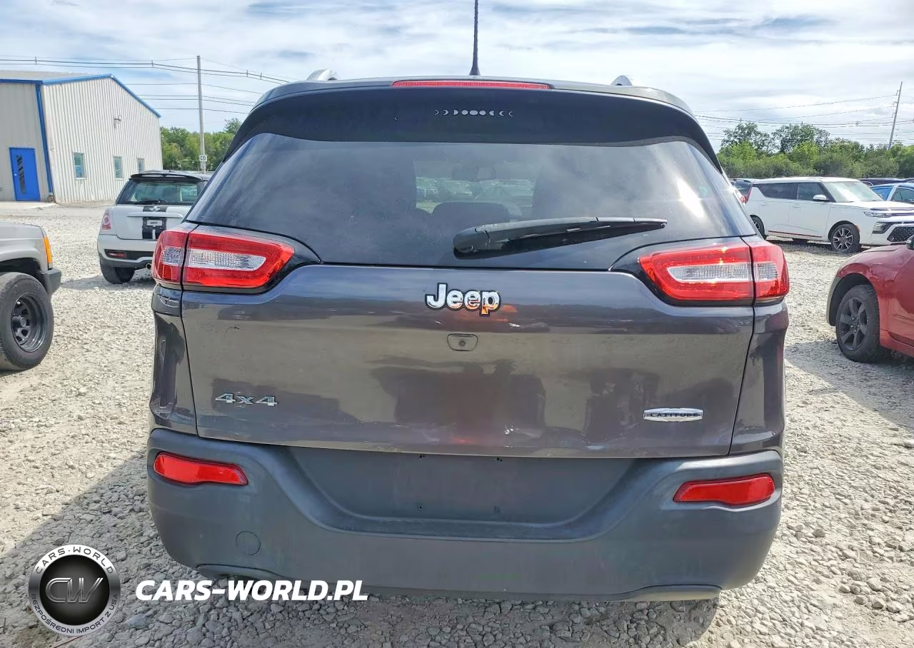 2015 Jeep Cherokee Latitude VIN:1C4PJMCB1FW789152 - 6